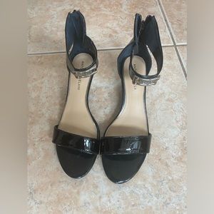 Antonio Melani Wedge Black Patent Leather Ankke Stap Pumps S 8M